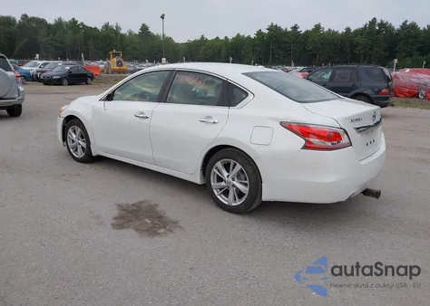 2015 Nissan Altima 2.5 Sv from USA, damaged, VIN 1N4AL3AP3FC238219